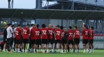 تحت أضواء تنزانيا.. الأهلي يبدأ أول تدريباته وجلسة خاصة للمدير الفني بالملاعب